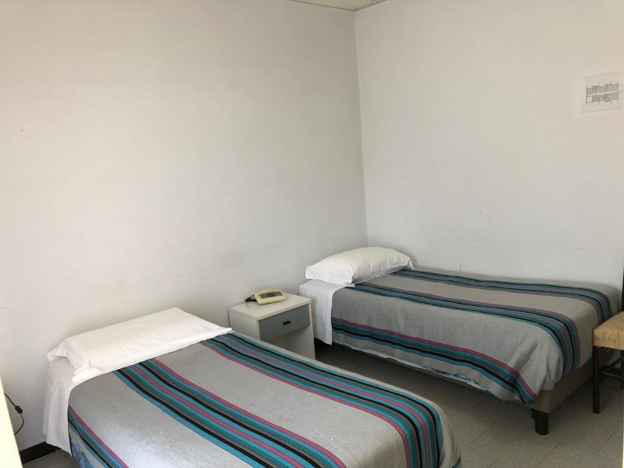 Hotel Lo Zodiaco Oppido Lucano Екстериор снимка